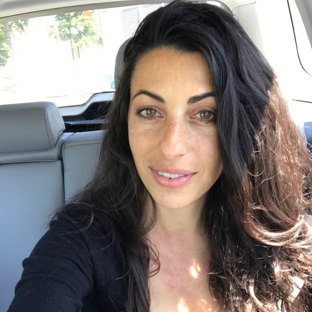 Meet your Posher, Yasmin